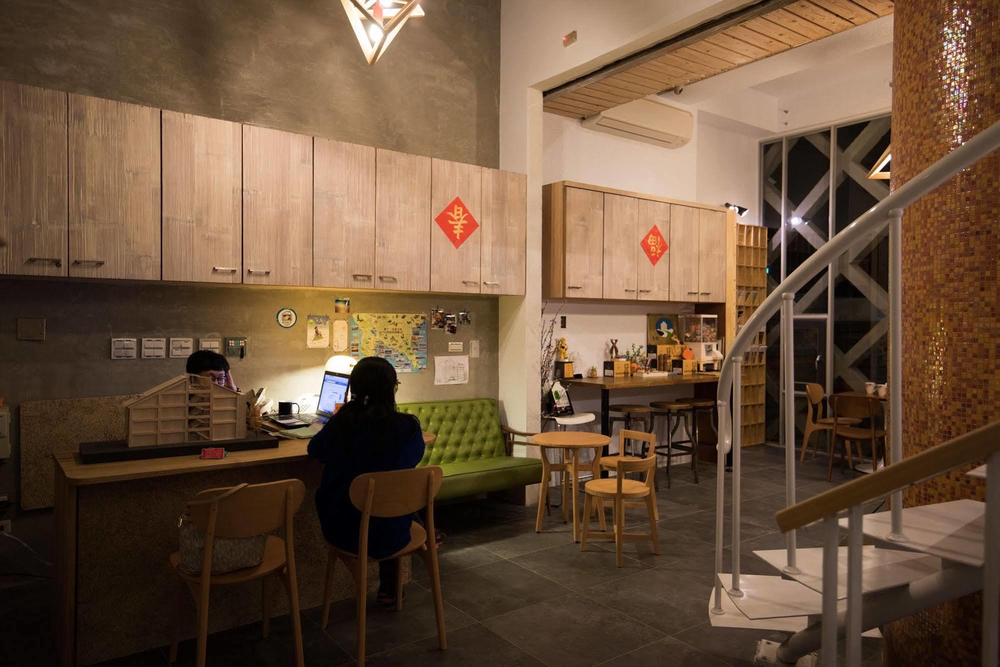 墾丁橘月orange Moon Inn Extérieur photo